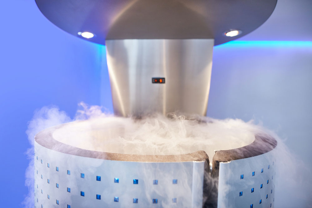 Cryotherapy capsule for rehabilitation treatment.