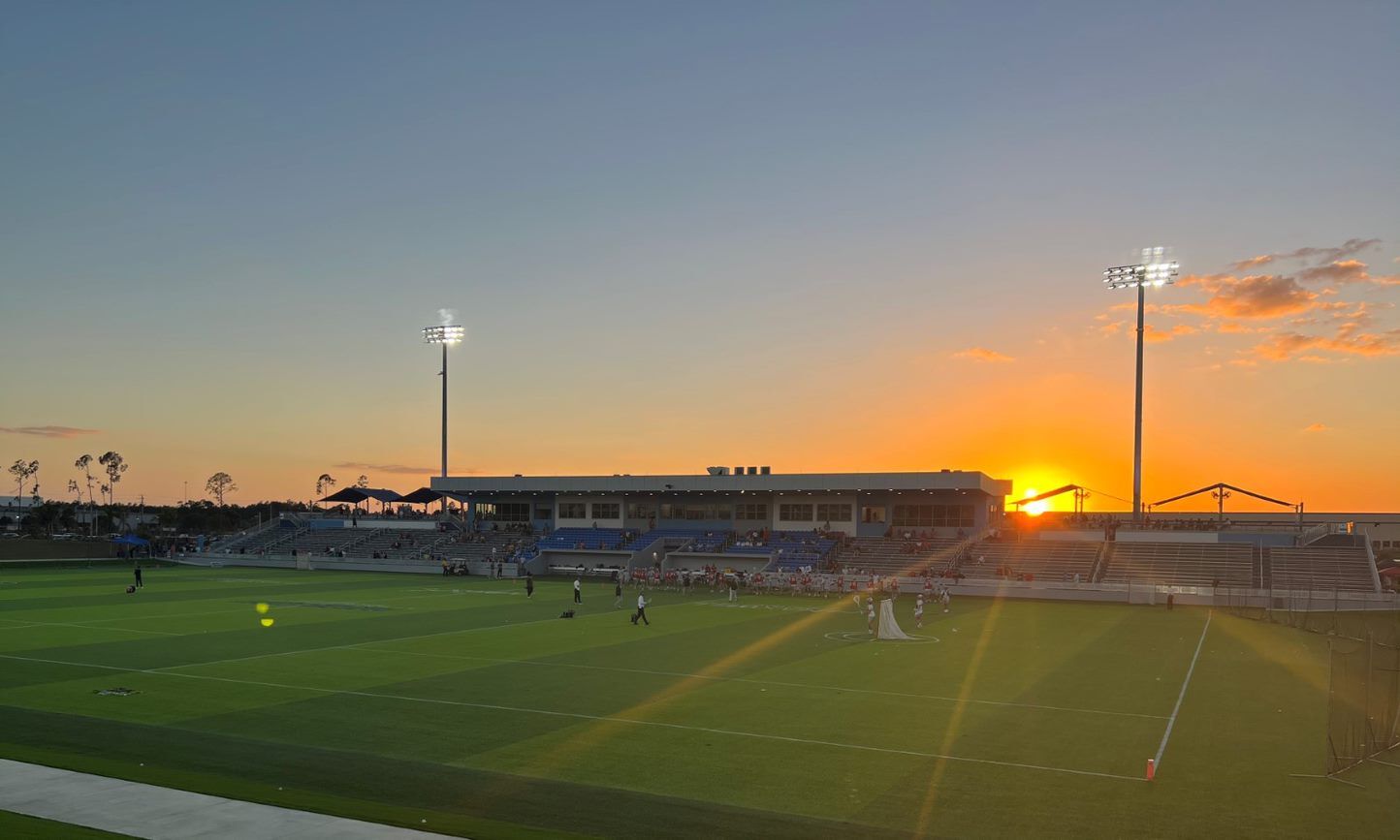 AI SEARCH PARA Stadium Sunset Shot