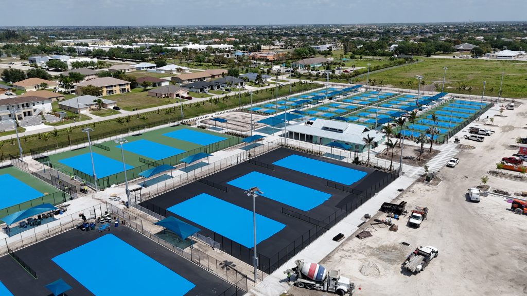 The Courts, Cape Coral