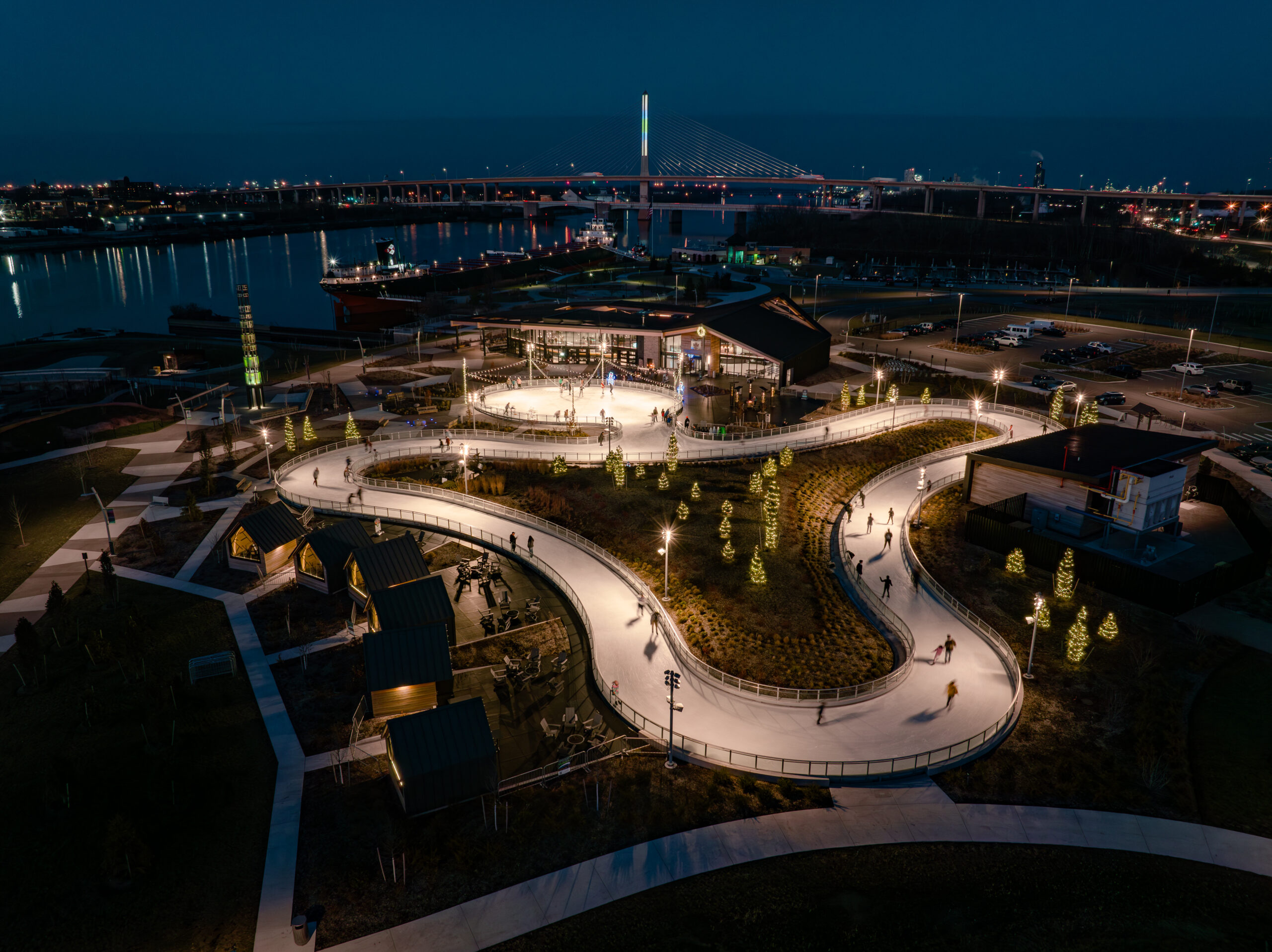 Metro Park Toledo Glass City Ice Roller – Toledo Ohio2 1 scaled