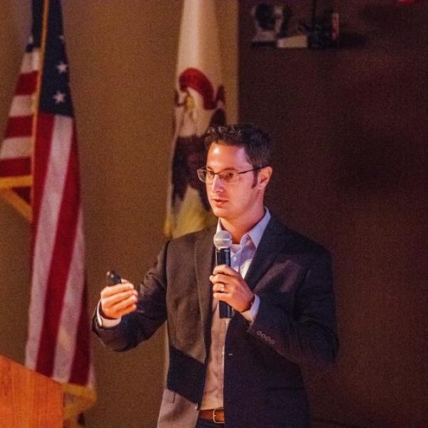 Evan_eleff_sports_consultant